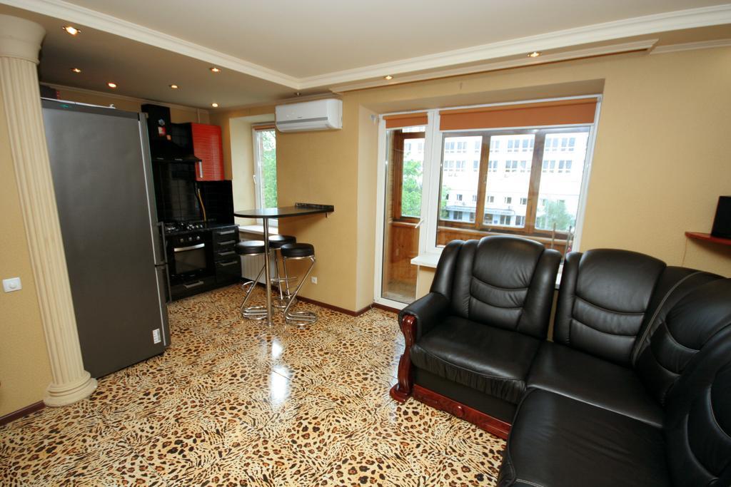 Pechersk Apartment In Kiev Center Szoba fotó